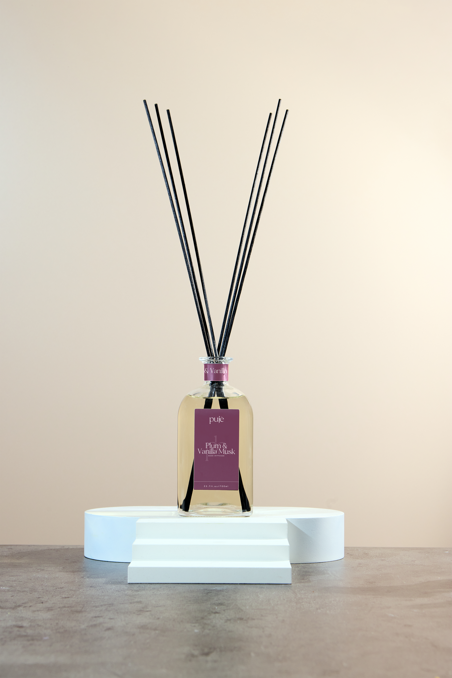 PLUM & VANILLA MUSK REED DIFFUSER