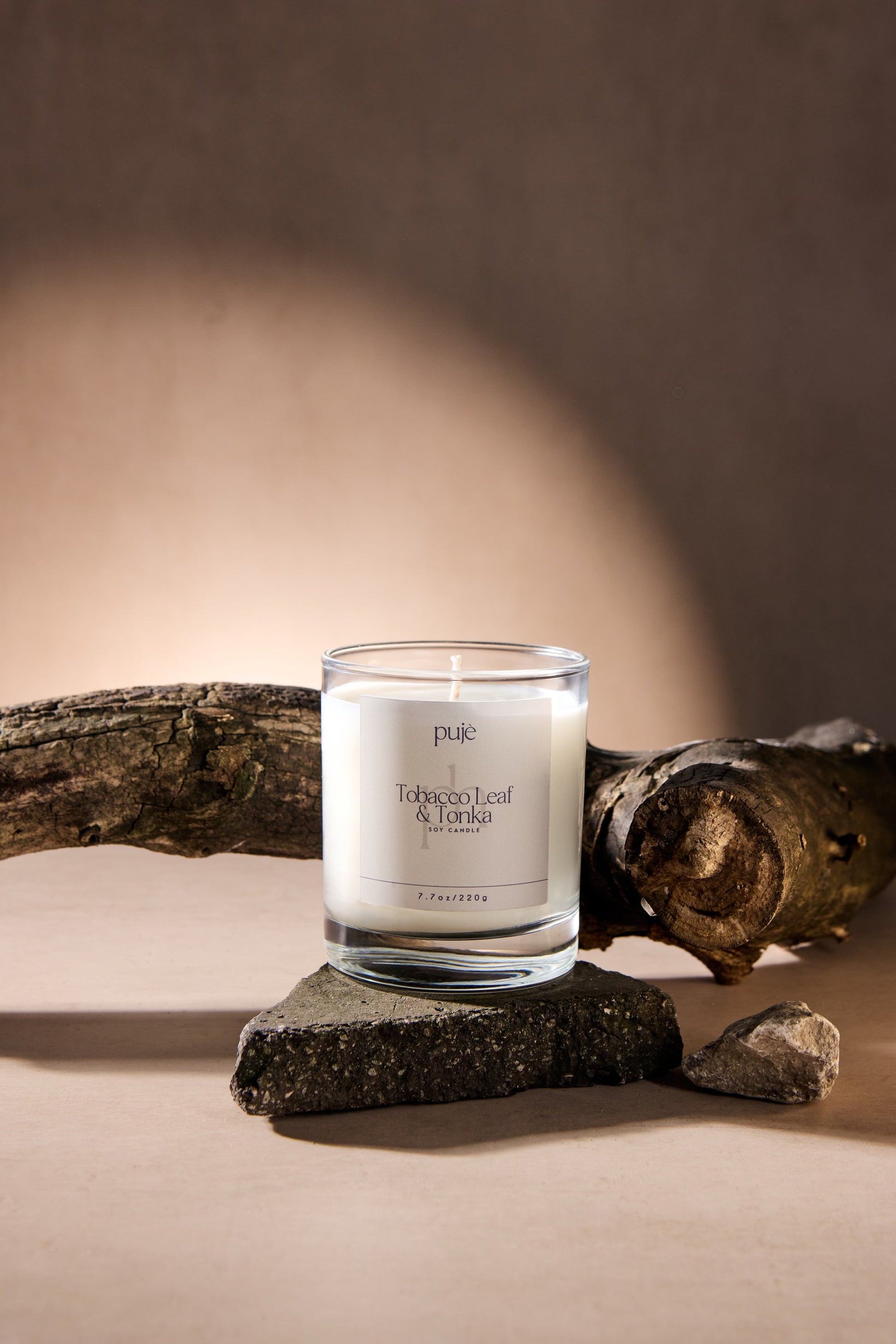 tobacco leaf scented candles TOBACCO LEAF & TONKA SOY CANDLE tobacco leaf scented candles TOBACCO LEAF & TONKA SOY CANDLE